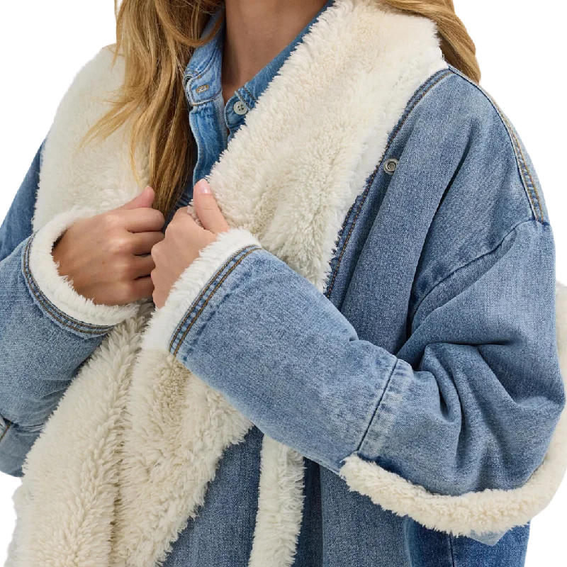 Wrangler Women's Iconic Lainey Wilson Denim Coat Kimono Robe Cloak