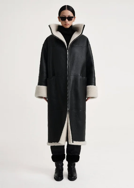 Signature shearling coat black/off-white Blouse Shirt Tunic