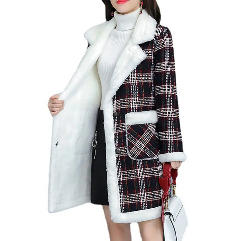 Women Outwear Single Breasted Autumn Winter Windproof Lapel Plush Lining Trench Coat   Women Windbreaker  for Trip Trapeze Tunic Caftan